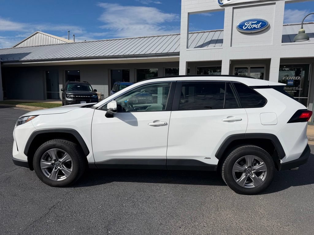 Used 2023 Toyota RAV4 XLE w/ Convenience Package AWD/4WD image 2