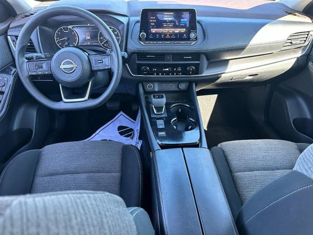 Used 2023 Nissan Rogue SV FWD image 11