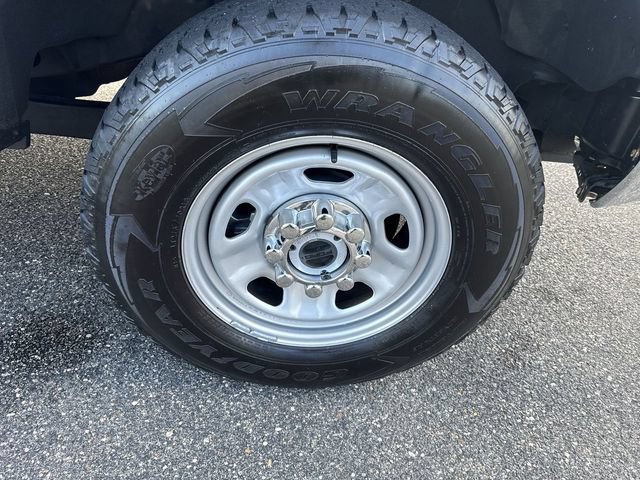 Certified 2017 Ford F350 XL AWD/4WD image 19