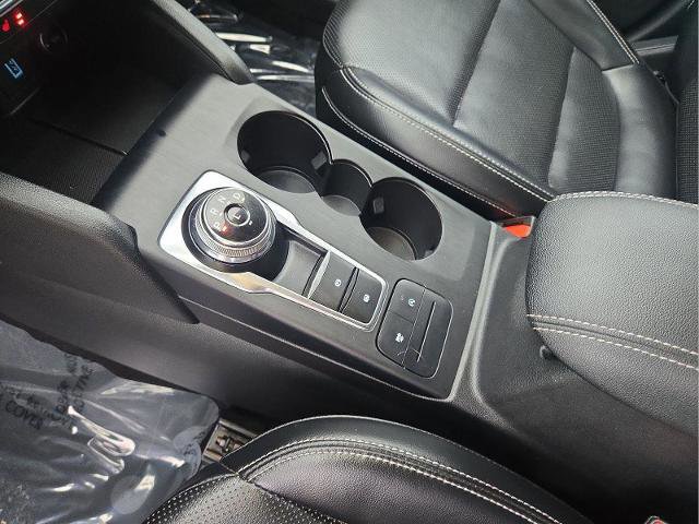 Certified 2020 Ford Escape SEL image 22