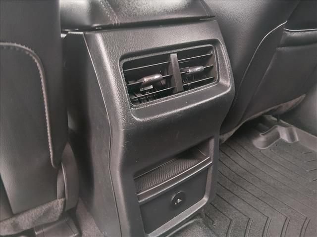 Certified 2023 Ford Edge SEL AWD/4WD image 13