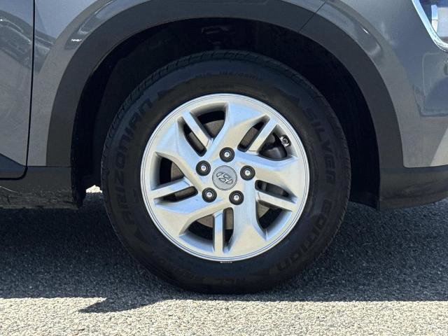 Used 2021 Hyundai Venue SE FWD image 31