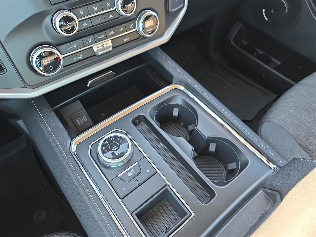 Certified 2023 Ford Expedition Max XLT image 29