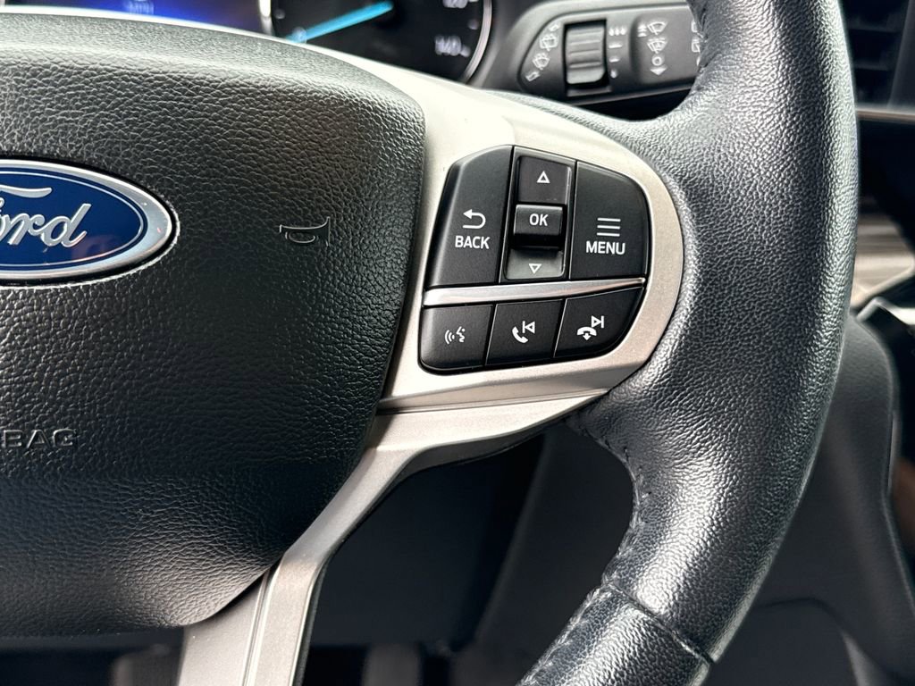 Certified 2023 Ford Explorer Limited w/ Equipment Group 301A image 16