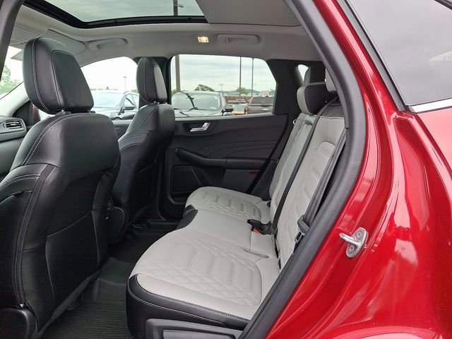 Certified 2023 Ford Escape Platinum w/ Premium Technology Package AWD/4WD image 10