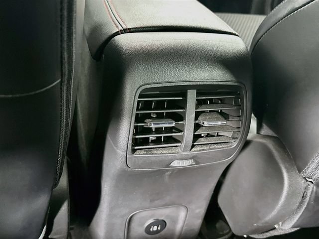 Certified 2023 Ford Escape ST-Line Select AWD/4WD image 33