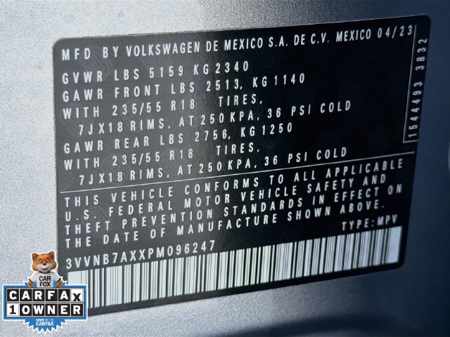 Used 2023 Volkswagen Tiguan SE w/ Panoramic Sunroof Package FWD image 44