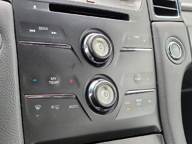 Certified 2019 Ford Taurus SEL w/ Equipment Group 201A AWD/4WD image 22