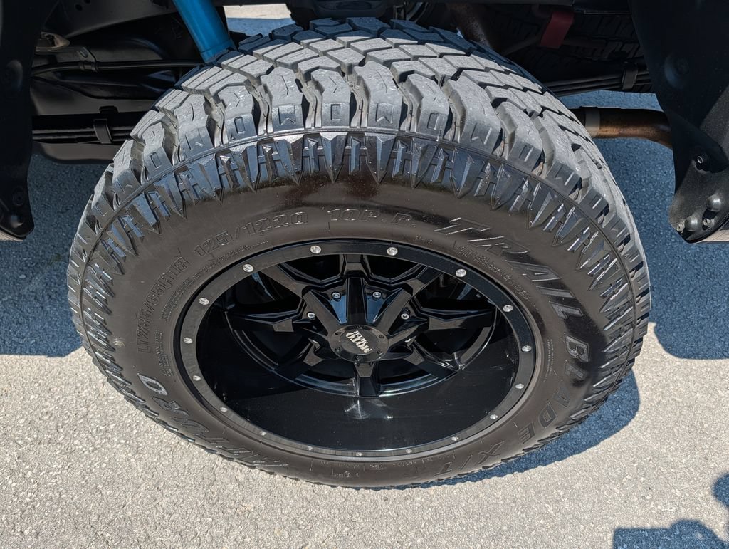 Used 2021 Toyota Tundra SR5 w/ TRD Off-Road Package AWD/4WD image 39