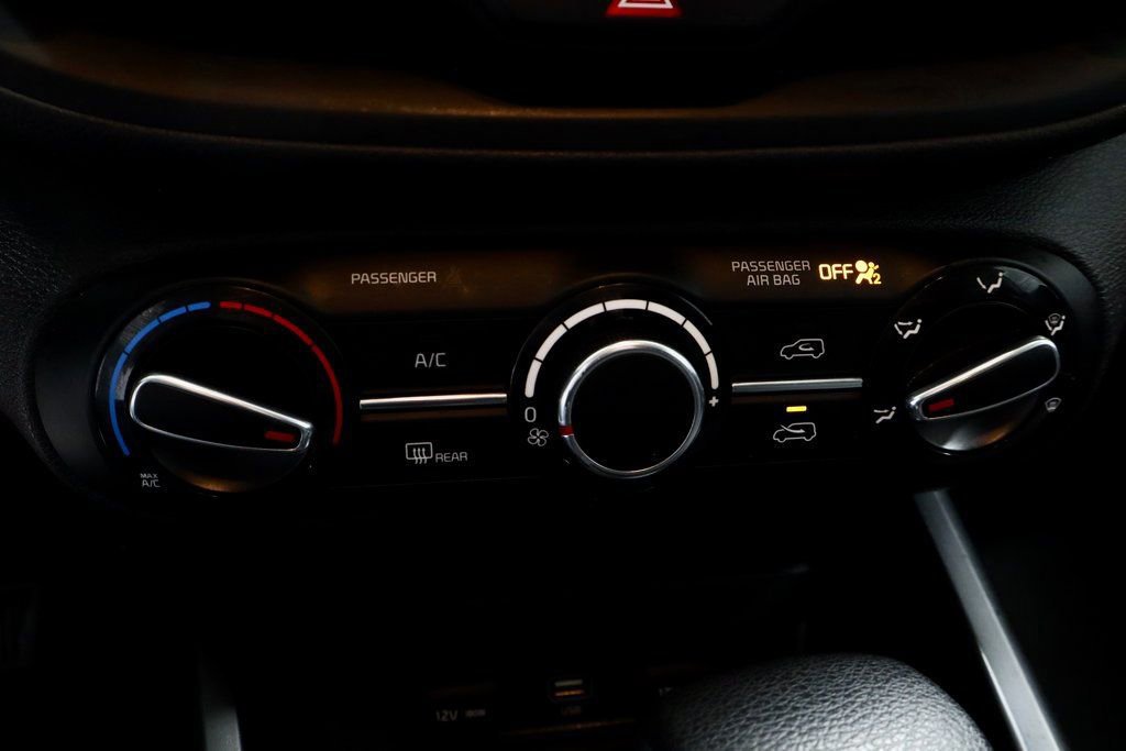 Used 2024 Kia Soul LX w/ Option Group 015 image 32