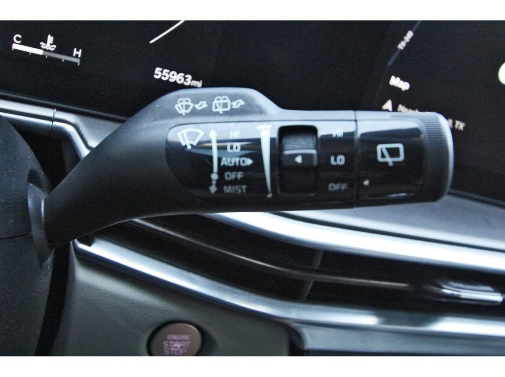 Used 2024 Kia Sorento SX FWD image 18
