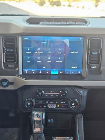 Certified 2024 Ford Bronco Wildtrak AWD/4WD image 12