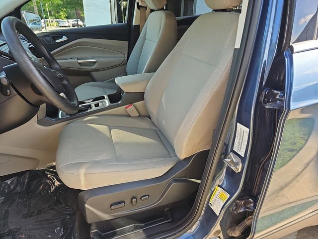 Certified 2018 Ford Escape SE FWD image 16