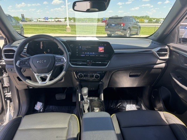 Used 2025 Chevrolet TrailBlazer ACTIV w/ Convenience Package AWD/4WD image 30