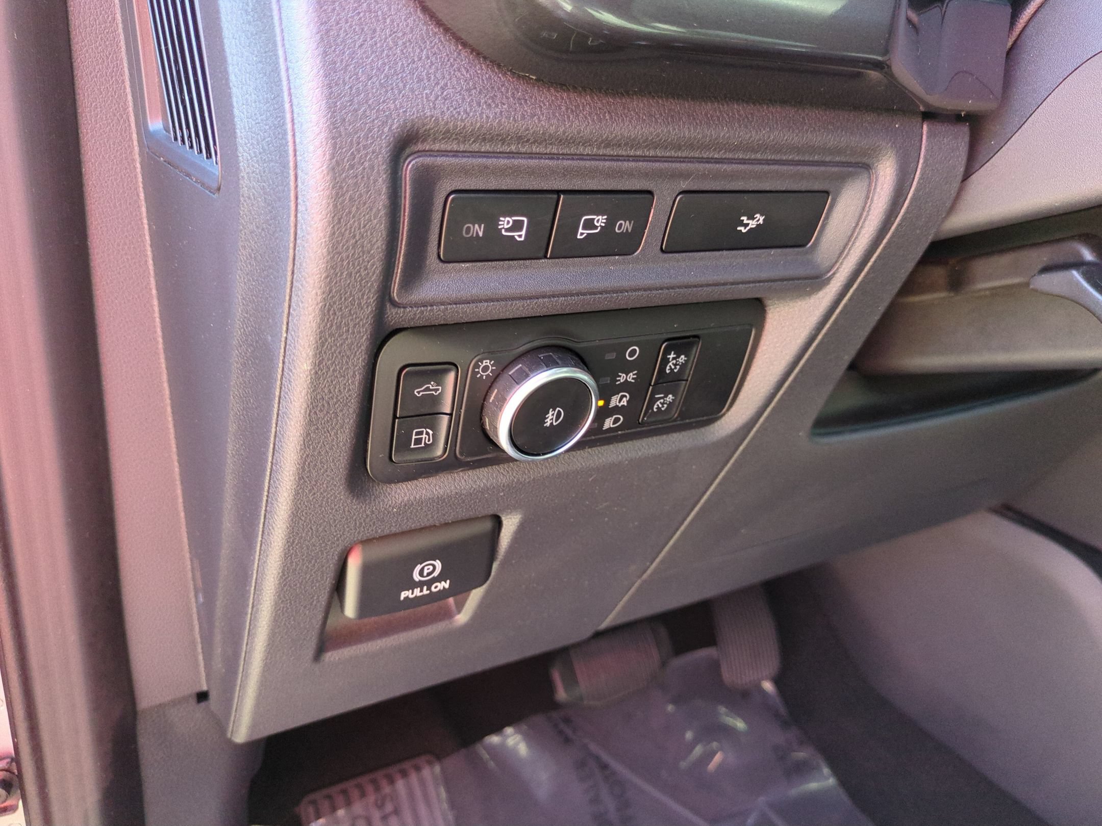 Certified 2023 Ford F150 4x4 SuperCrew Hybrid image 18