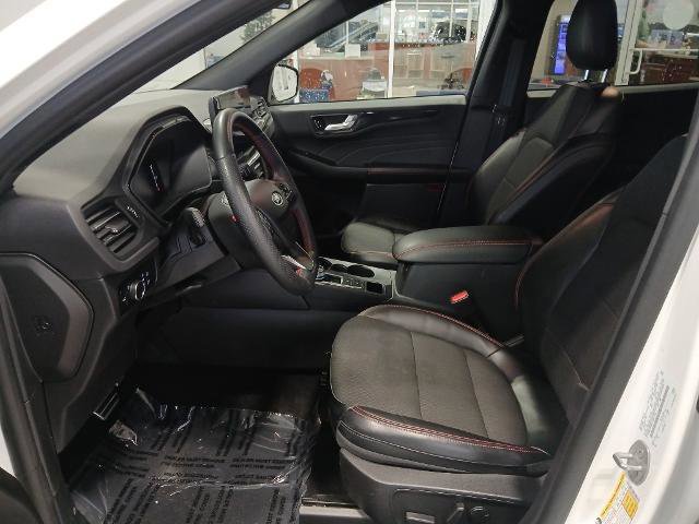 Certified 2023 Ford Escape ST-Line w/ Tech Pack #1 image 11