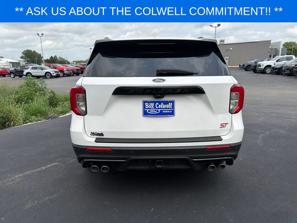 Certified 2023 Ford Explorer ST w/ Technology Package AWD/4WD image 5