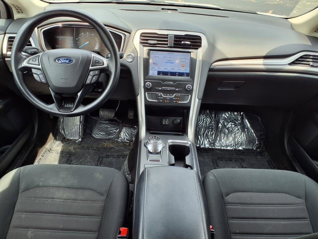 Certified 2020 Ford Fusion SE image 13