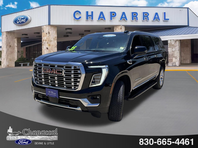Used 2025 GMC Yukon XL Denali AWD/4WD image 2