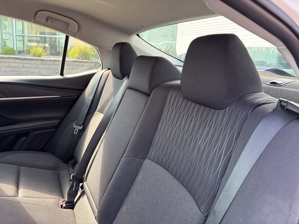 Used 2025 Toyota Camry LE FWD image 13