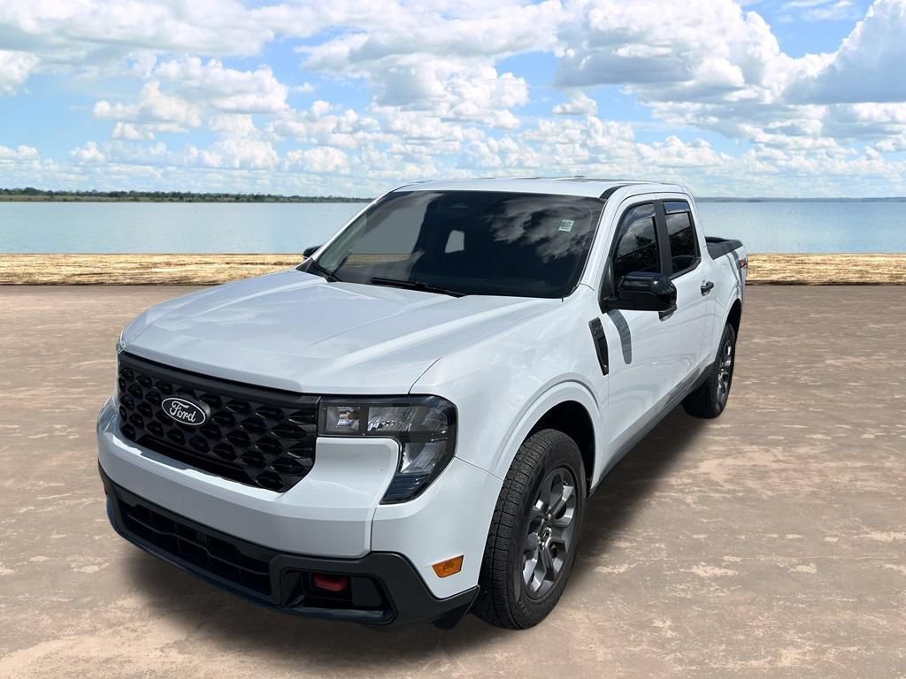 Certified 2025 Ford Maverick XLT w/ XLT Luxury Package AWD/4WD image 2