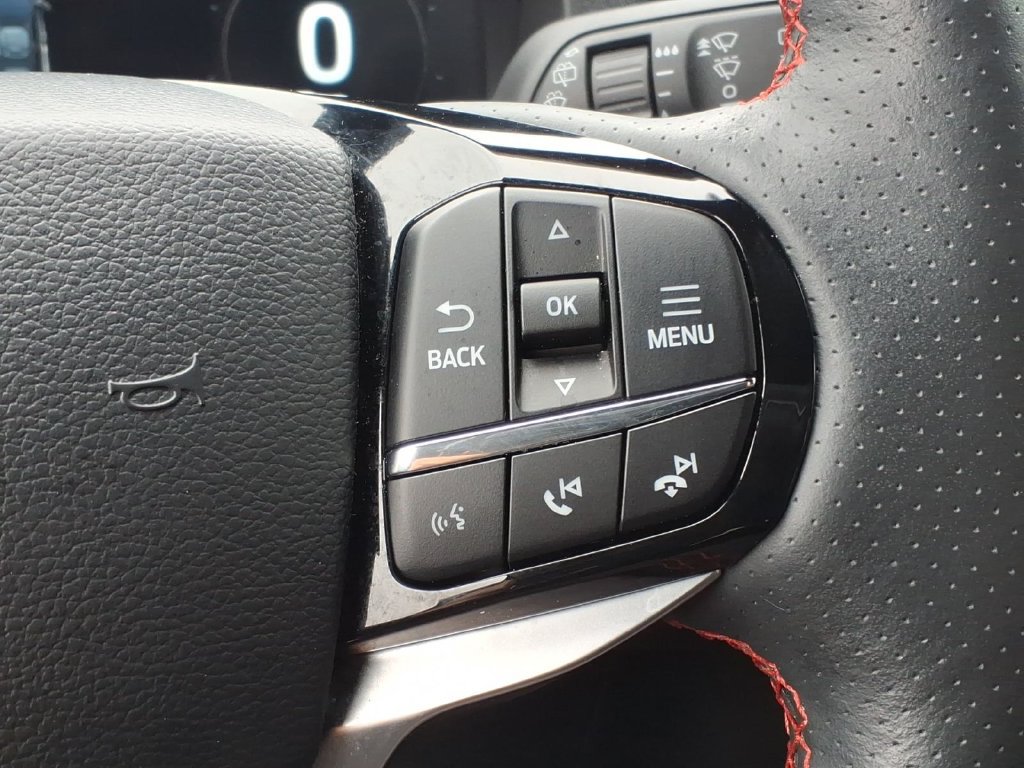 Certified 2026 Ford Explorer ST-Line AWD/4WD image 9