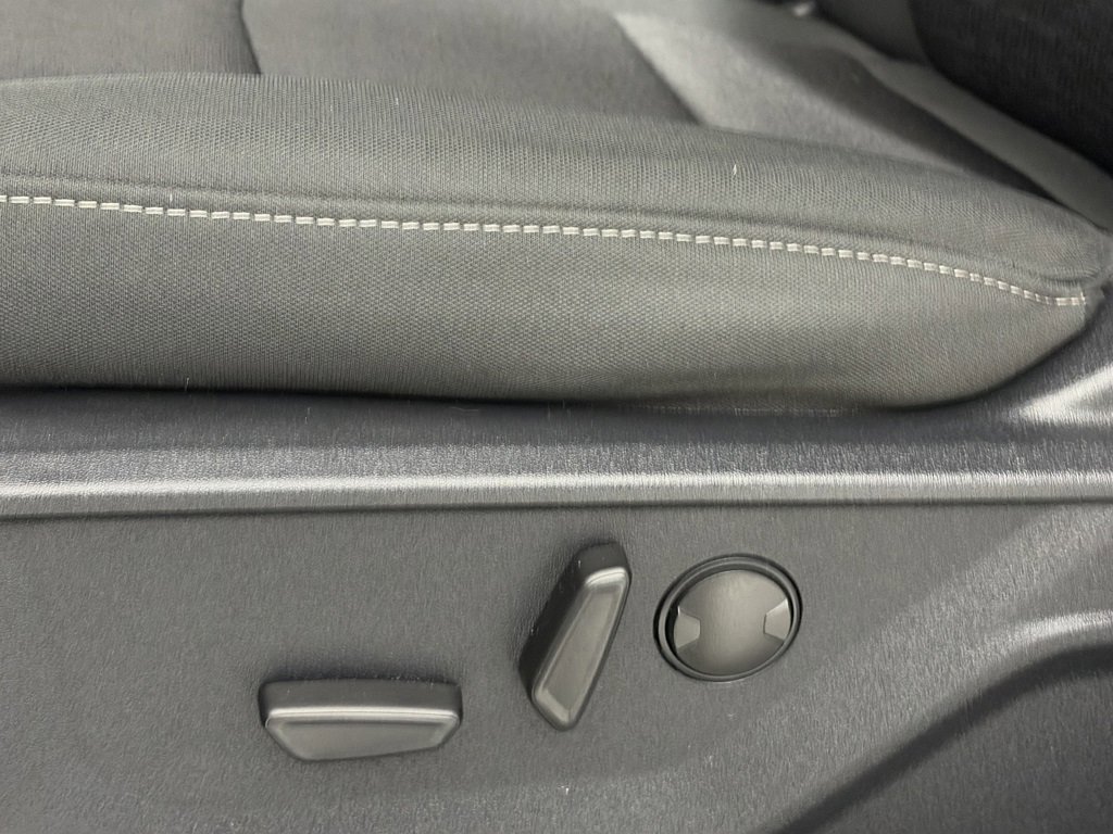 Certified 2023 Ford F150 XLT w/ Equipment Group 302A High image 27