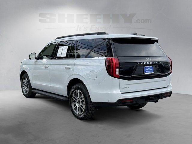 Certified 2025 Ford Expedition Active AWD/4WD image 13