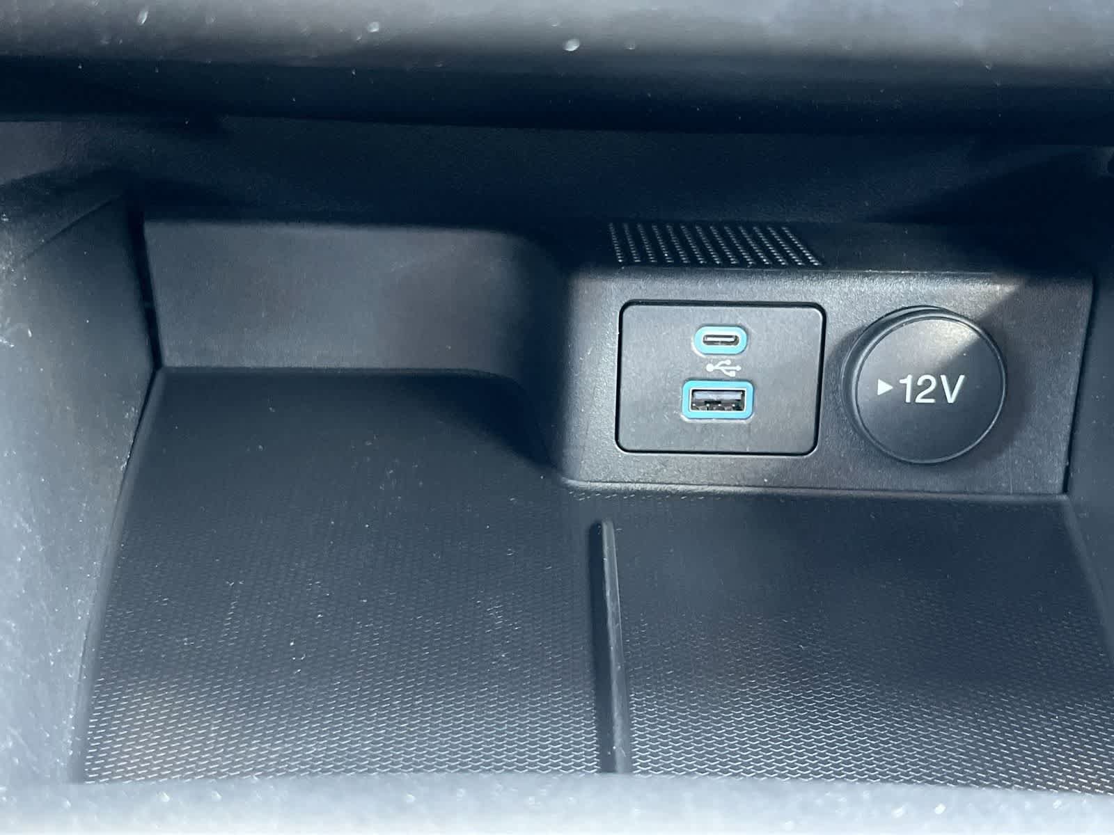 Certified 2023 Ford Escape Active AWD/4WD image 31