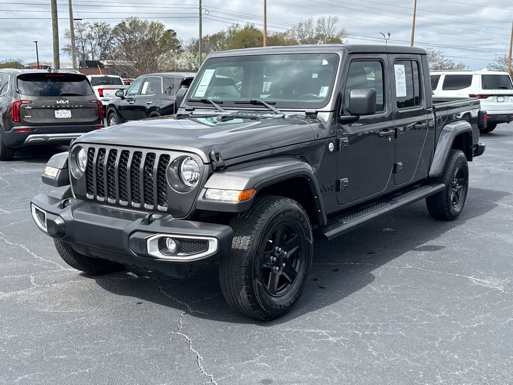 Used 2021 Jeep Gladiator Sport image 3