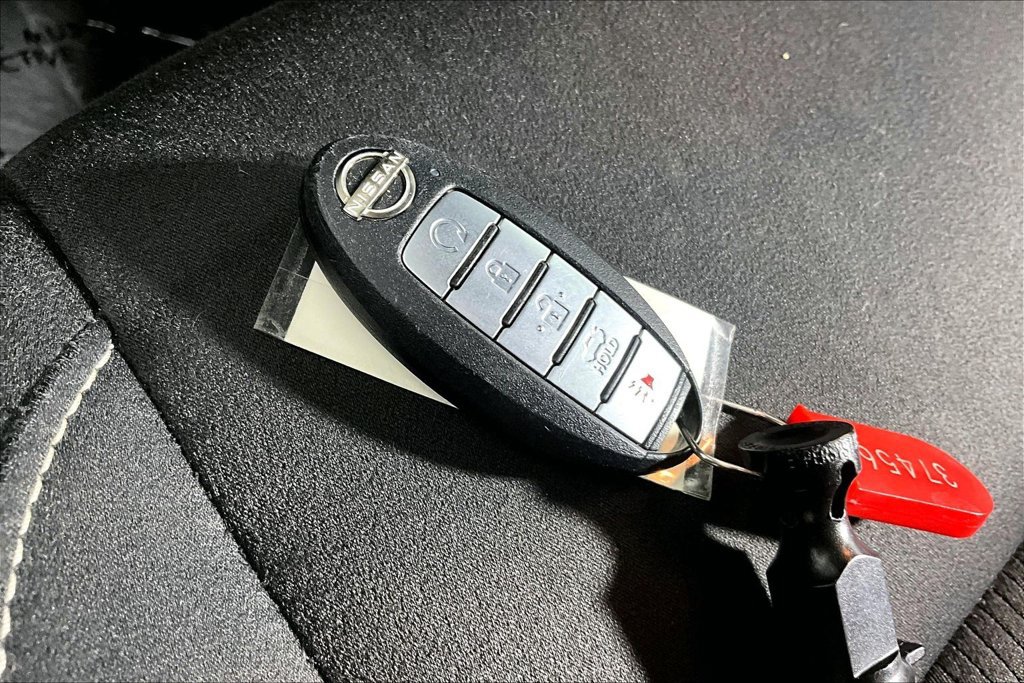 Used 2024 Nissan Altima 2.5 S FWD image 10