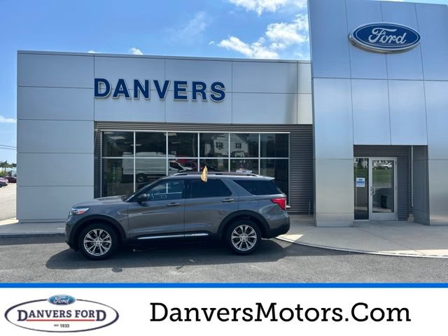 Certified 2022 Ford Explorer XLT w/ Equipment Group 202A AWD/4WD image 1
