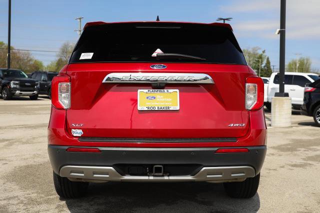 Certified 2023 Ford Explorer XLT w/ Equipment Group 202A image 5