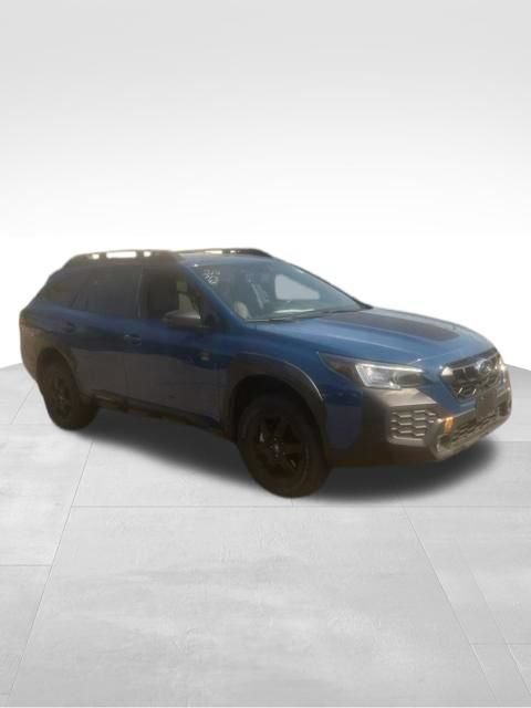 Used 2025 Subaru Outback Wilderness w/ Wilderness Package AWD/4WD image 9