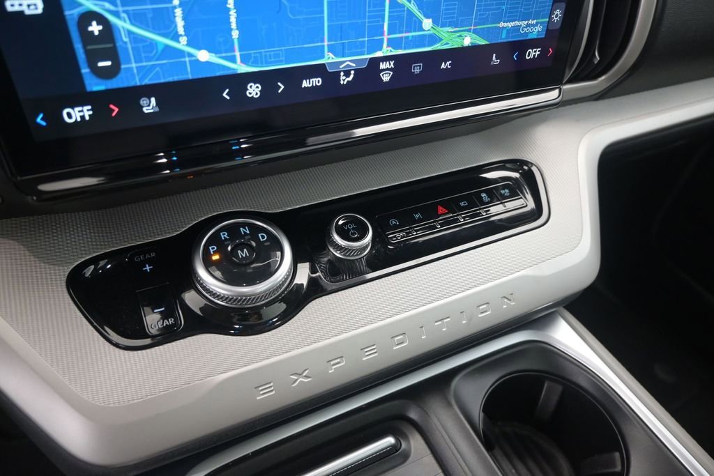 Certified 2025 Ford Expedition Max Active RWD image 27