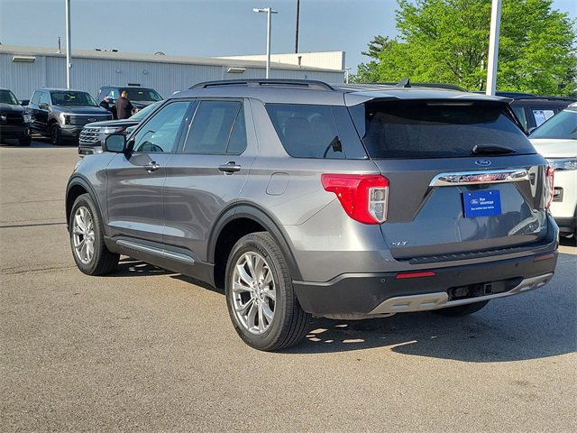 Certified 2023 Ford Explorer XLT w/ Equipment Group 202A image 3