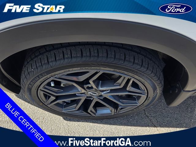 Used 2025 Nissan Kicks SR FWD image 10