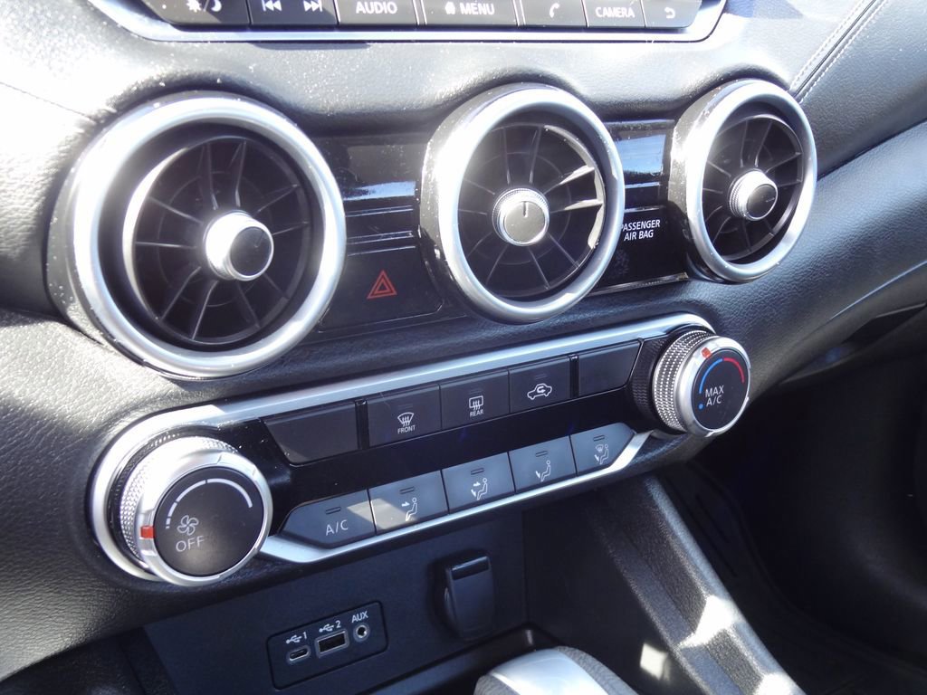 Used 2023 Nissan Sentra SV image 12