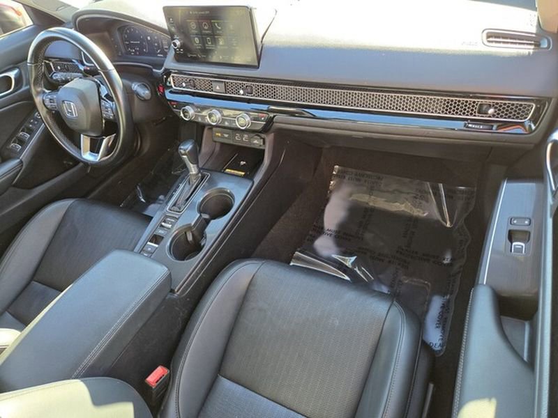 Used 2022 Honda Civic Touring image 19
