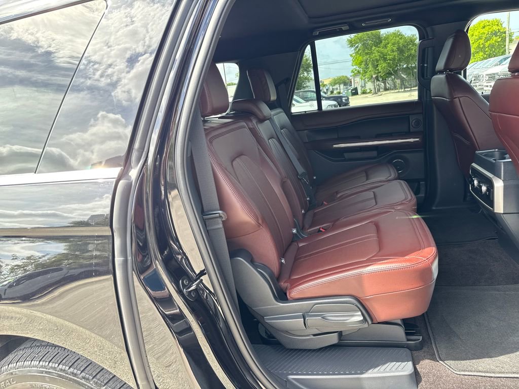Certified 2022 Ford Expedition Max Limited image 30