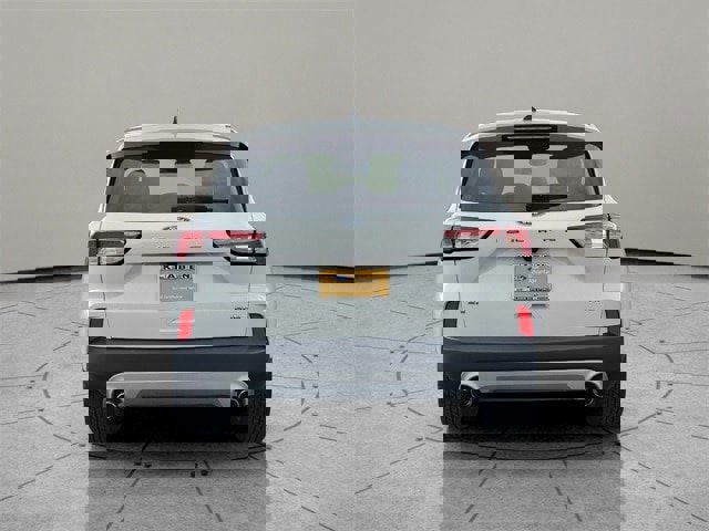 Certified 2022 Ford Escape SE w/ Convenience Package image 3