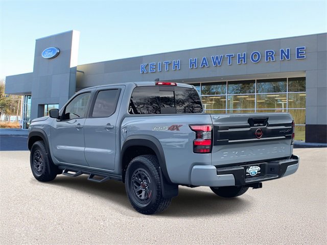 Used 2025 Nissan Frontier PRO-4X image 2