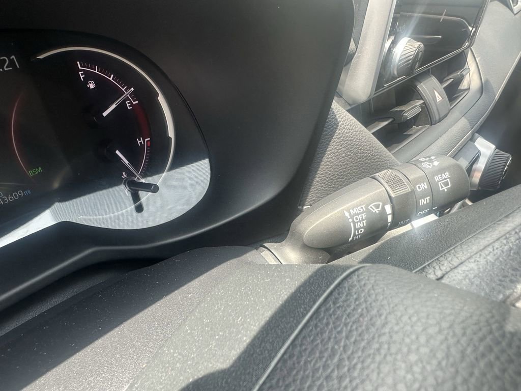 Used 2023 Toyota RAV4 XLE image 15