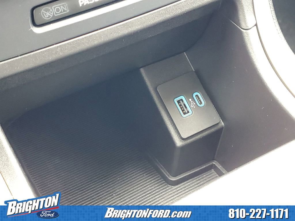 Certified 2023 Ford Edge SEL image 26