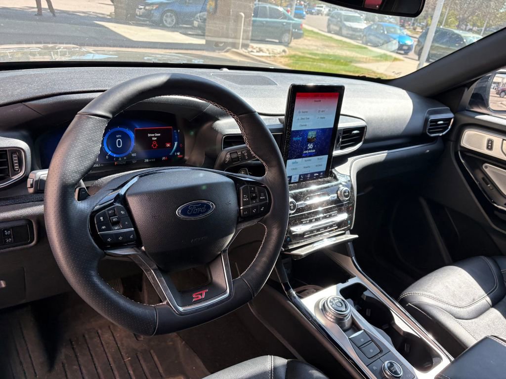 Certified 2024 Ford Explorer ST w/ Equipment Group 401A AWD/4WD image 19