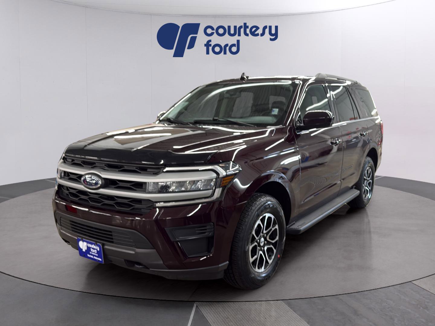 Certified 2023 Ford Expedition XLT AWD/4WD image 4