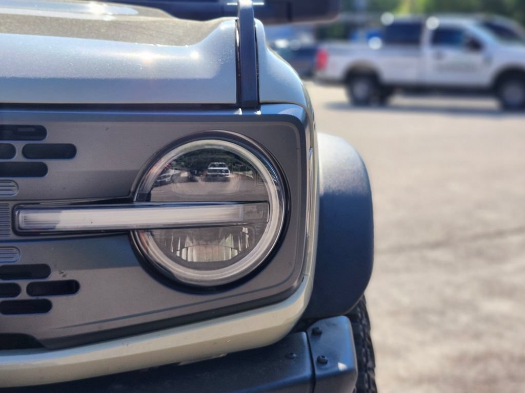 Certified 2022 Ford Bronco Everglades AWD/4WD image 10