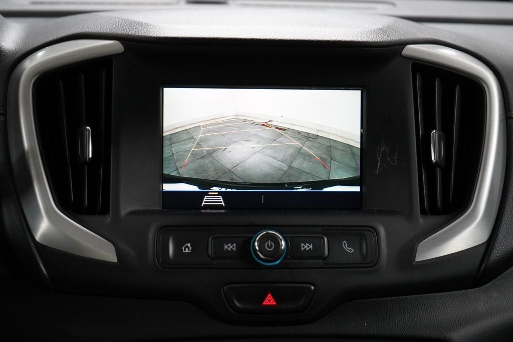 Used 2020 GMC Terrain SLE FWD image 21