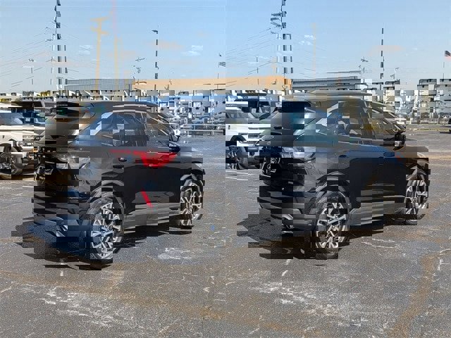 Certified 2022 Ford Escape SEL w/ Technology Package image 5