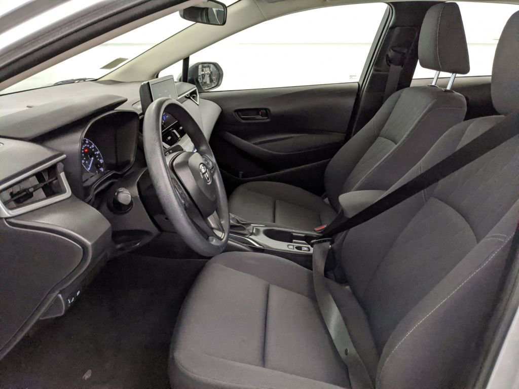 Used 2024 Toyota Corolla LE image 16